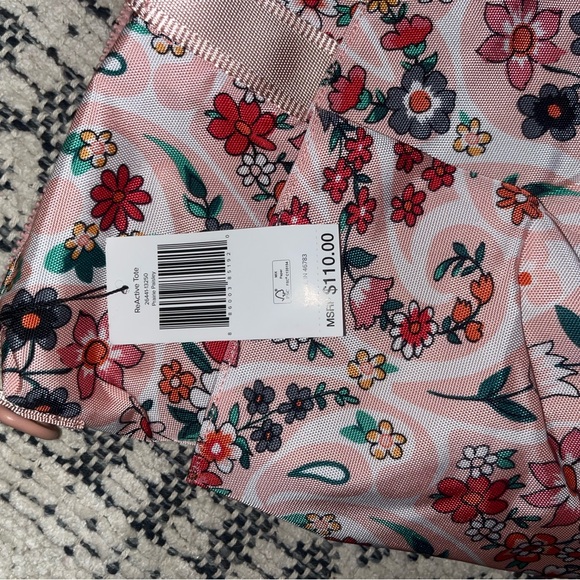 Vera Bradley Women's Recycled Lighten Up Reactive Travel Tote Travel Bag - Picture 3 of 9